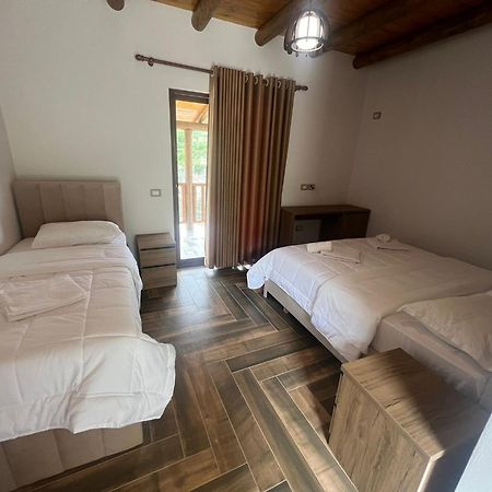 Guest House Bracaj Corovode Luaran gambar