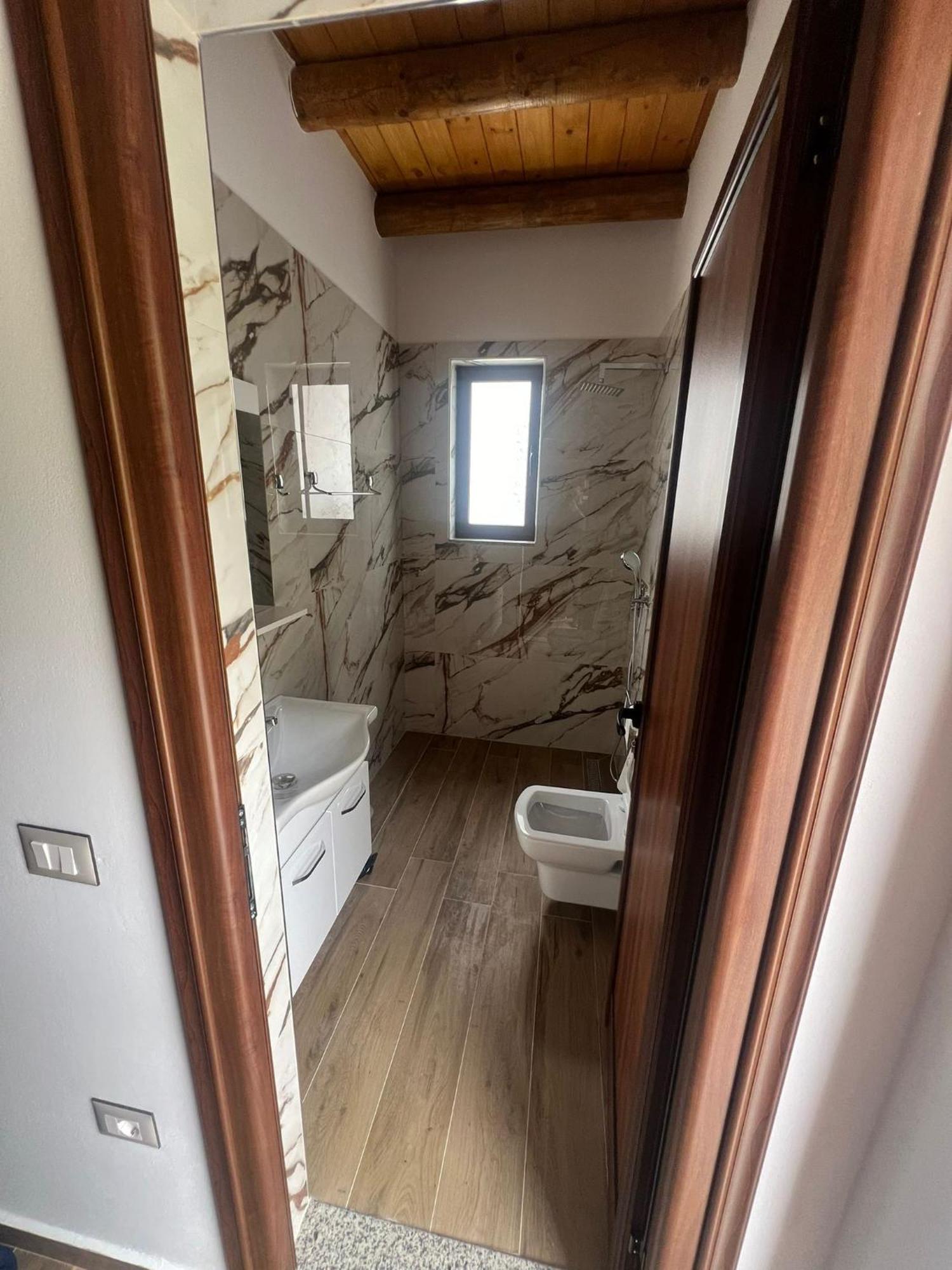 Guest House Bracaj Corovode Luaran gambar