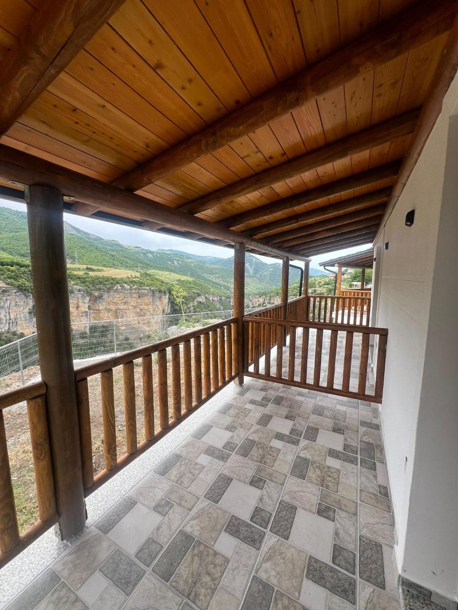 Guest House Bracaj Corovode Luaran gambar
