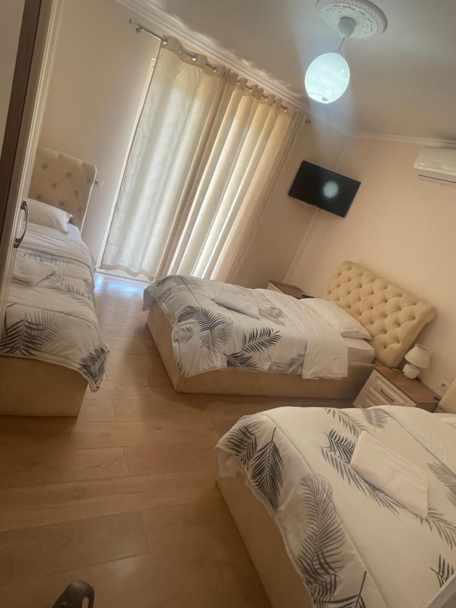 Guest House Bracaj Corovode Luaran gambar