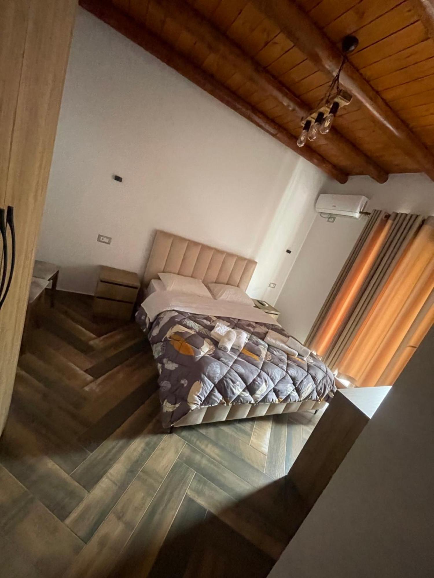 Guest House Bracaj Corovode Luaran gambar